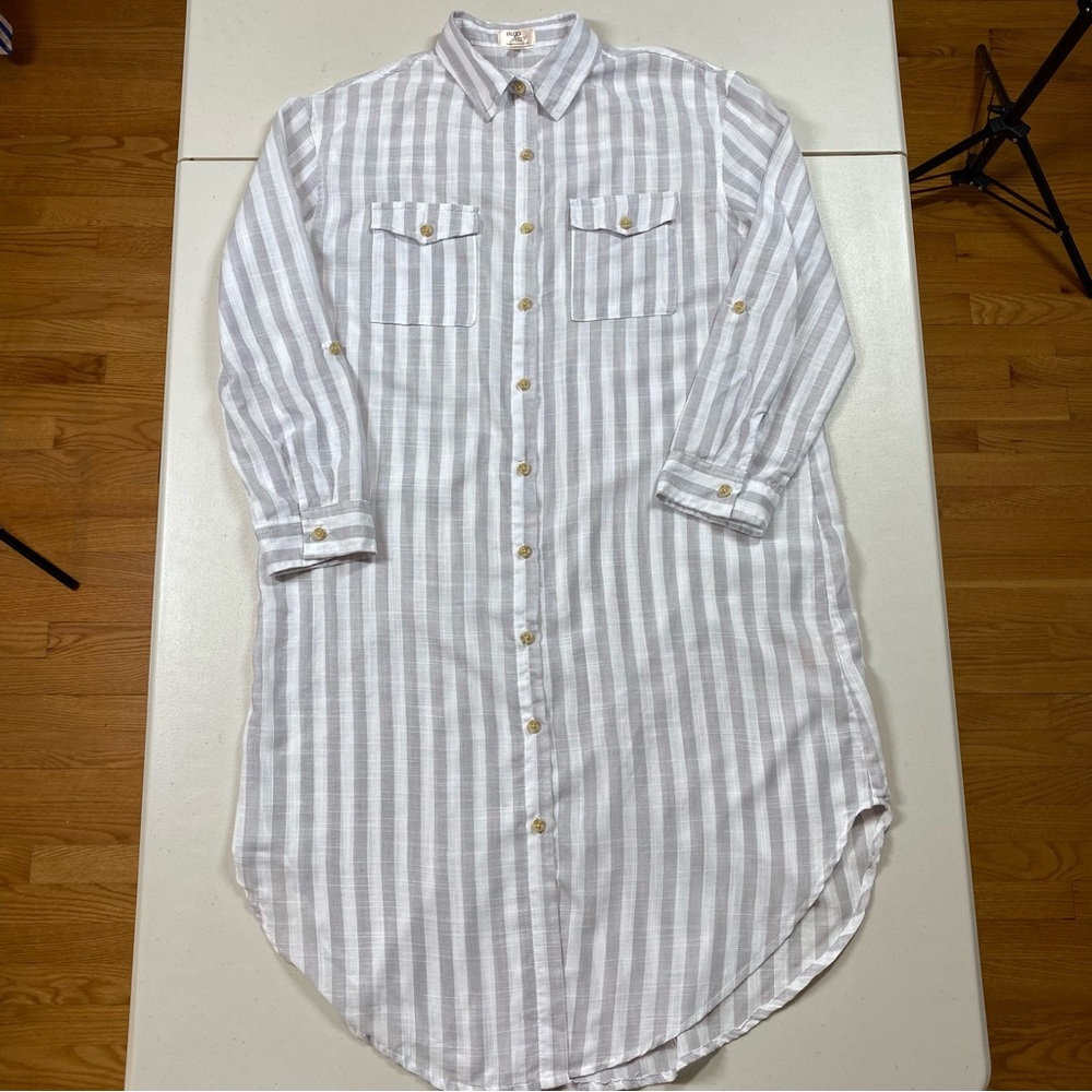 Dizzy Lizzy Designed in LA Lightweight Sheer Striped Button Shirt Womens XS Gray